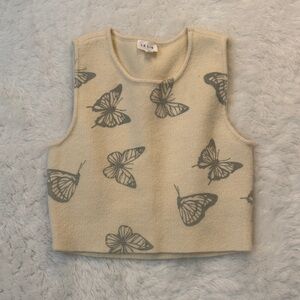 Le Lis Cream and Gray Butterfly Knit Top